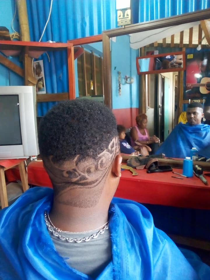 Tribal_coiffeur-Tafara