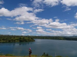 Lac sacré vue de loin